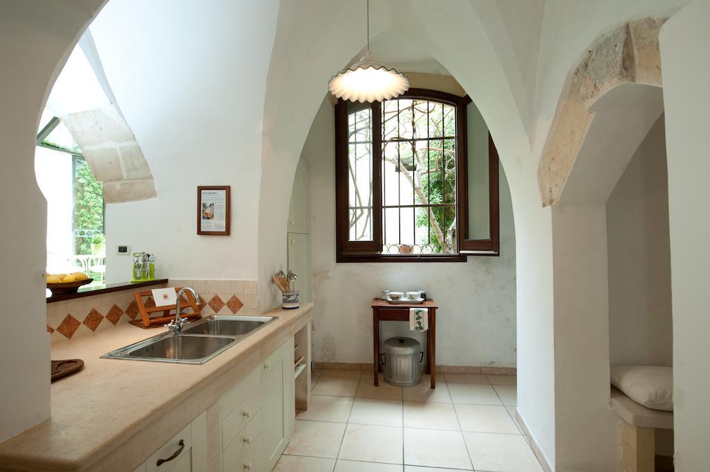 Casa D'Artista Suite & Garden Lecce Esterno foto