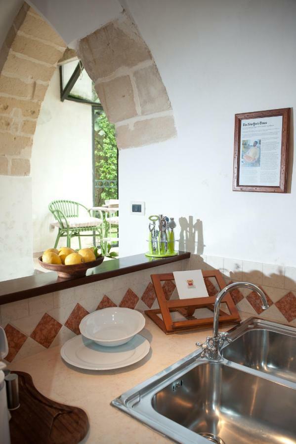 Casa D'Artista Suite & Garden Lecce Esterno foto