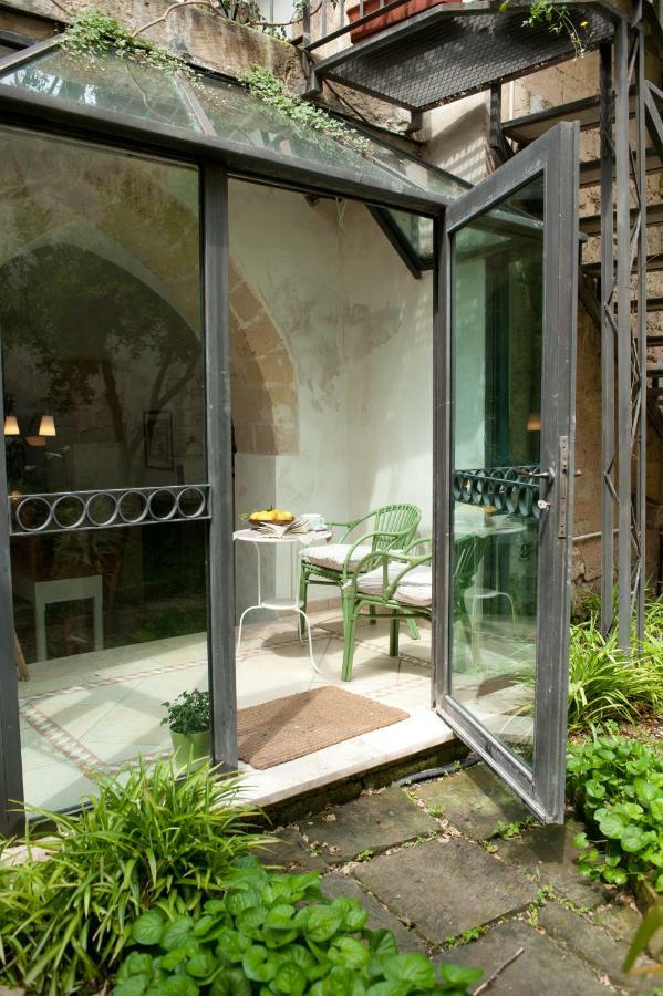 Casa D'Artista Suite & Garden Lecce Esterno foto
